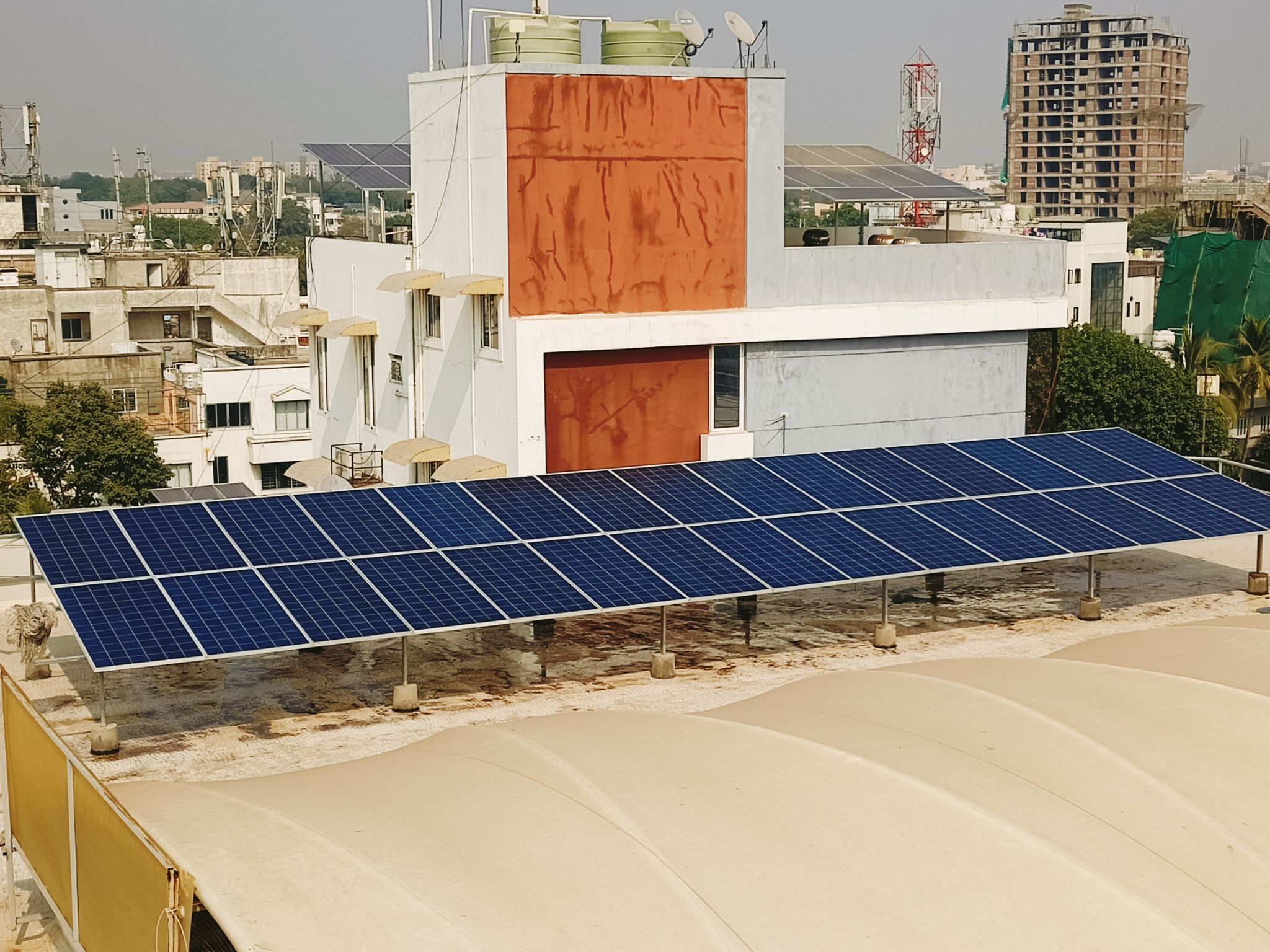 Residential Rooftop Solar Cleaning Project